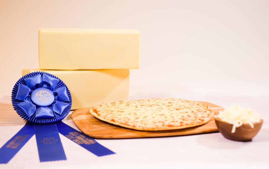 21-0415 Pizza with awards-large 04